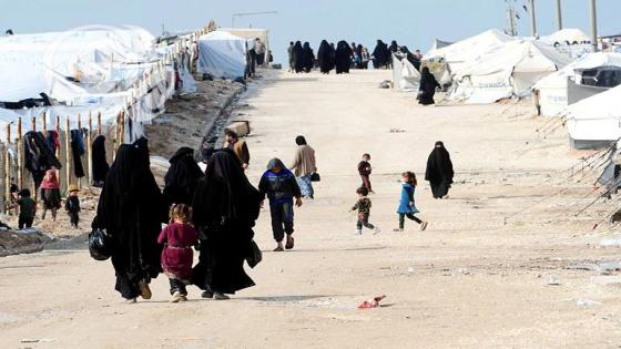 130 عائلة من “الهول” عادت إلى الرمادي وتكريت “دون حراسة”